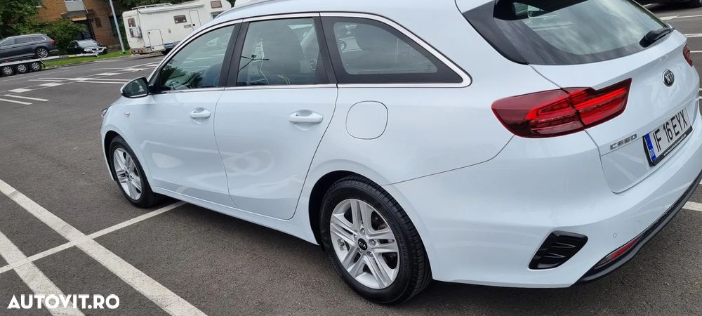 Kia Ceed 1.6 CRDi Platinum Edition - 5