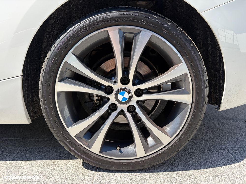 BMW 116 i Pack M - 15