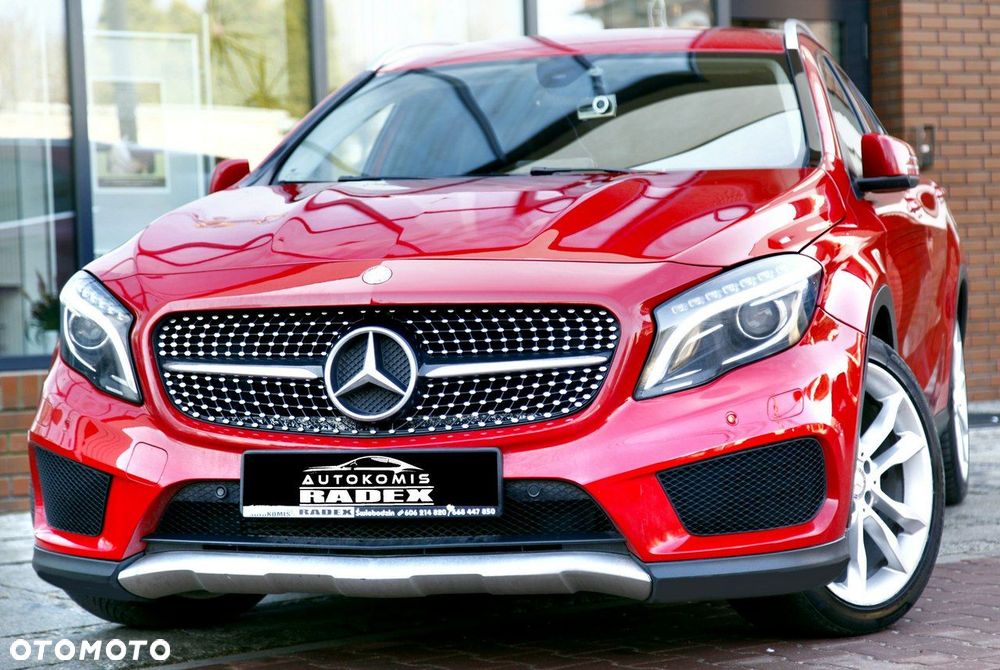 Mercedes-Benz GLA 180 7G-DCT Style - 19