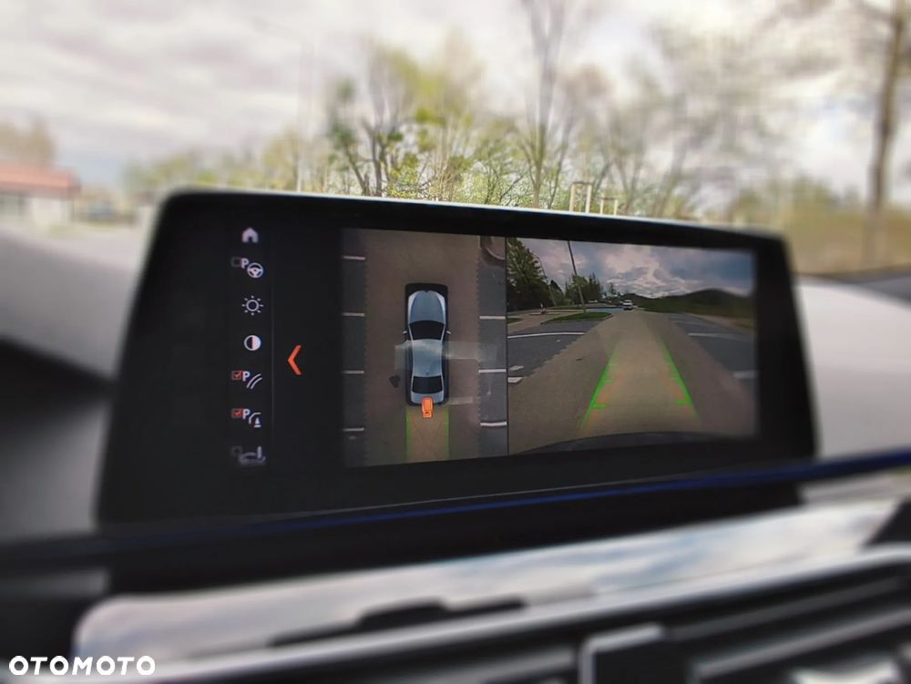 BMW Seria 5 530i xDrive M Sport Edition - 21