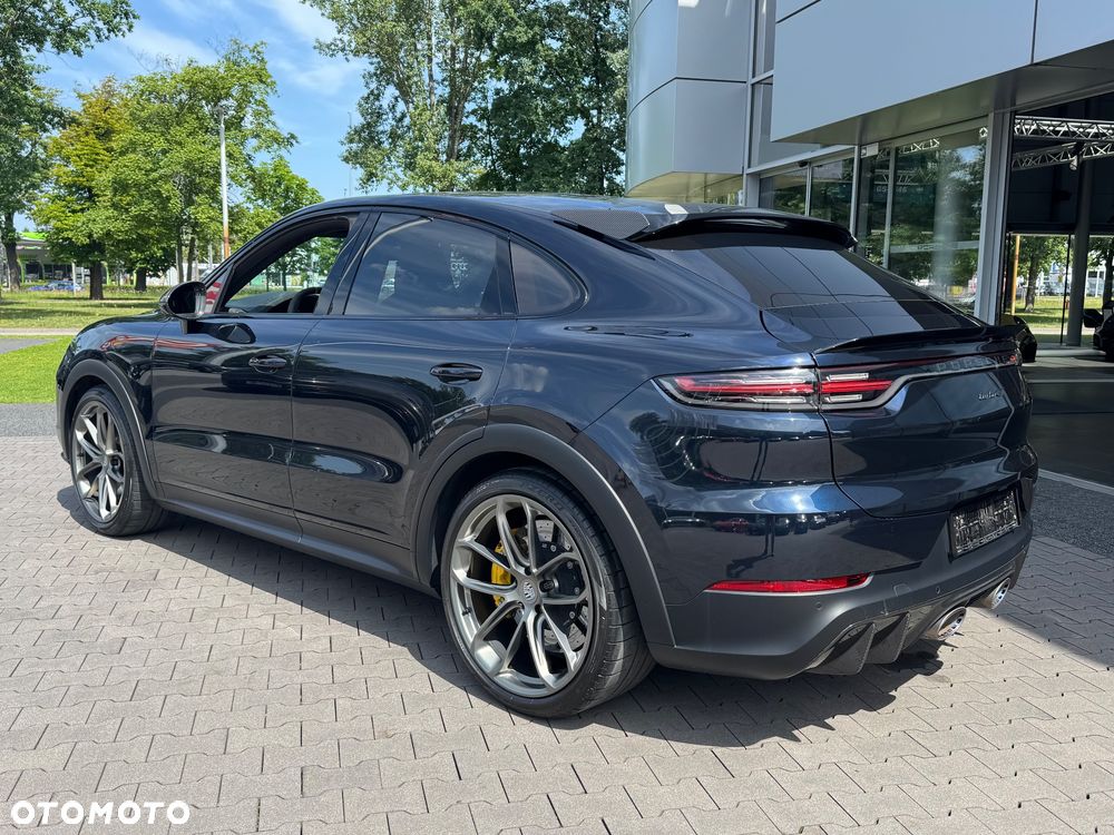 Porsche Cayenne Turbo GT - 10