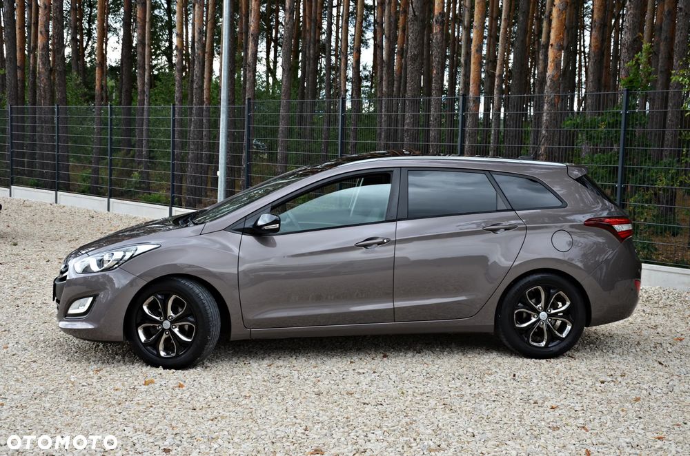 Hyundai i30 - 19