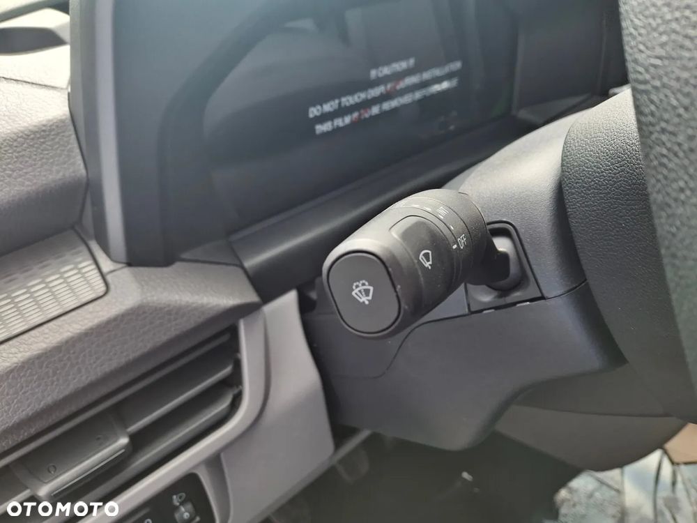 Volkswagen Transporter - 17