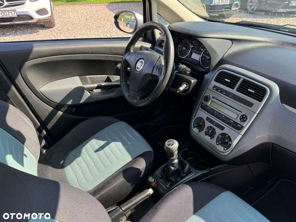 Fiat Grande Punto - 6