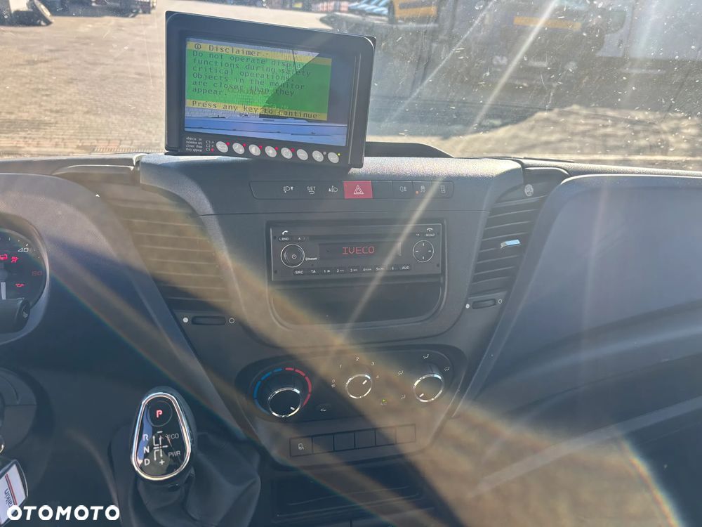 Iveco IVECO DAILY 35C14,,35C15,,35C16..35C13 KONTENER IZOTERMA CHLODNIA PODWOZIE DO ZABUDOWY KIPER KILKANASCIE SZTUK - 9