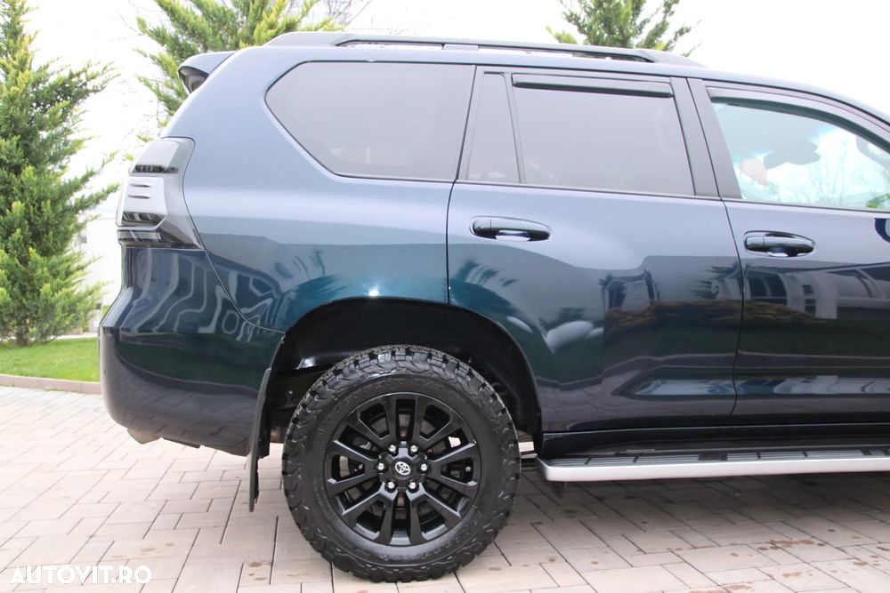 Toyota Land Cruiser 2.8l D-4D 204 CP A/T 7 locuri Luxury AVS Black - 24