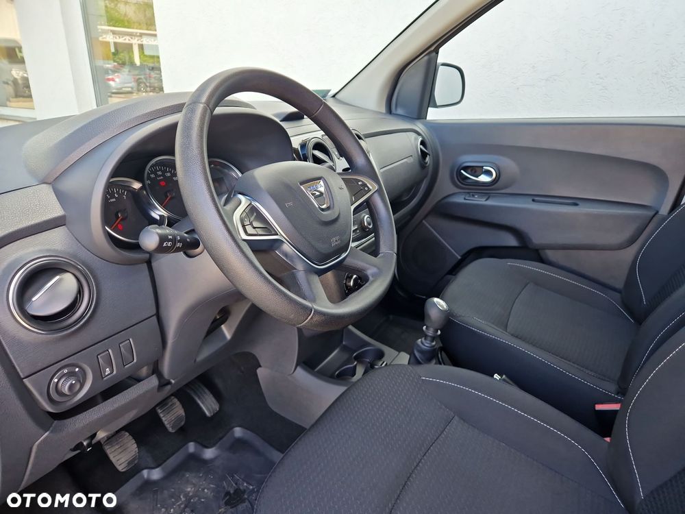 Dacia Lodgy 1.3 TCe Laureate S&S - 9