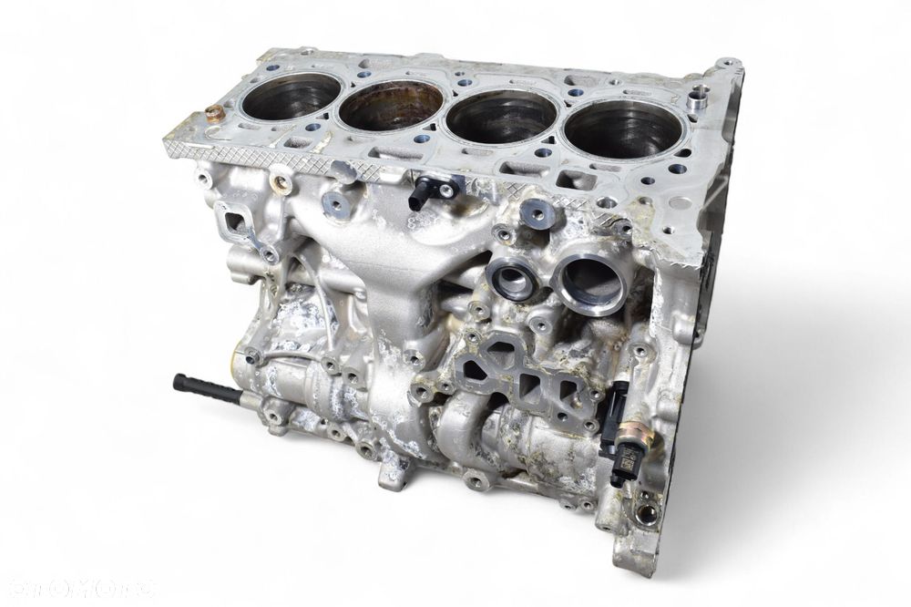 Blok Silnika BMW G20 G30 2.0i B48B20B 8669099 - 1