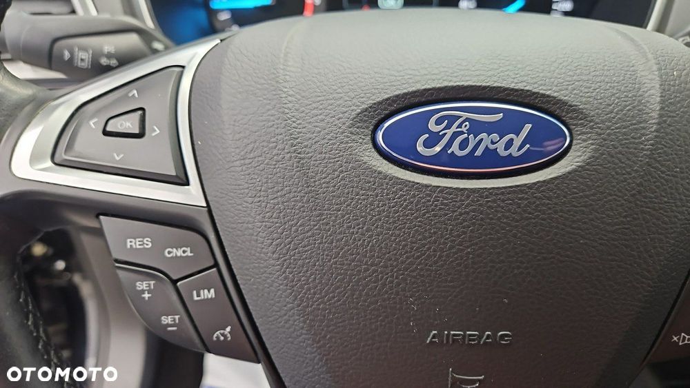 Ford Mondeo - 16