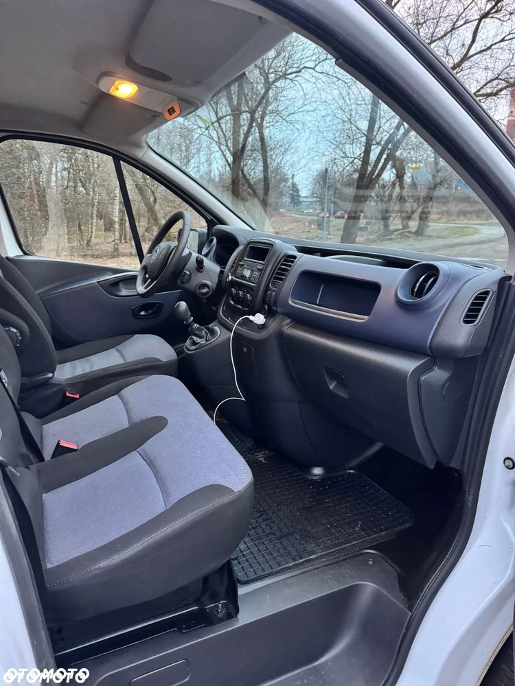 Opel Vivaro - 6