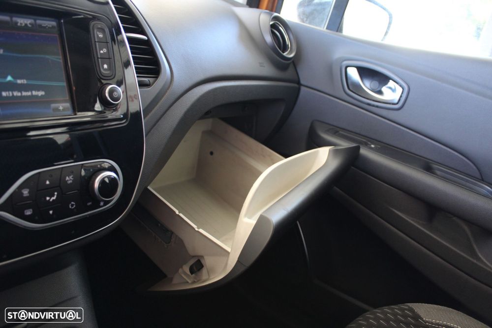 Renault Captur 0.9 TCE Exclusive XMOD - 38