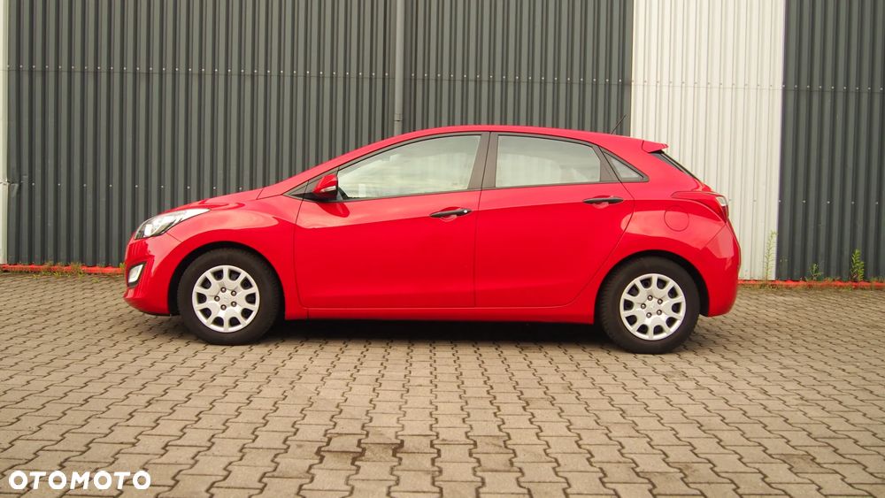 Hyundai i30 1.4 Passion - 38
