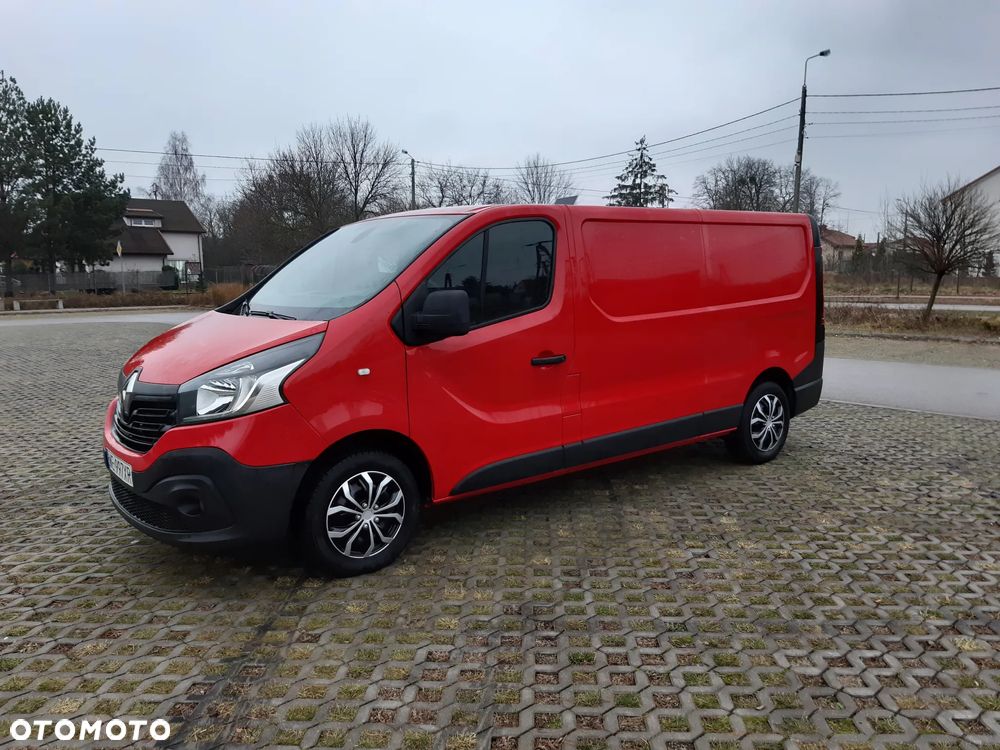 Renault TRAFIC - 2