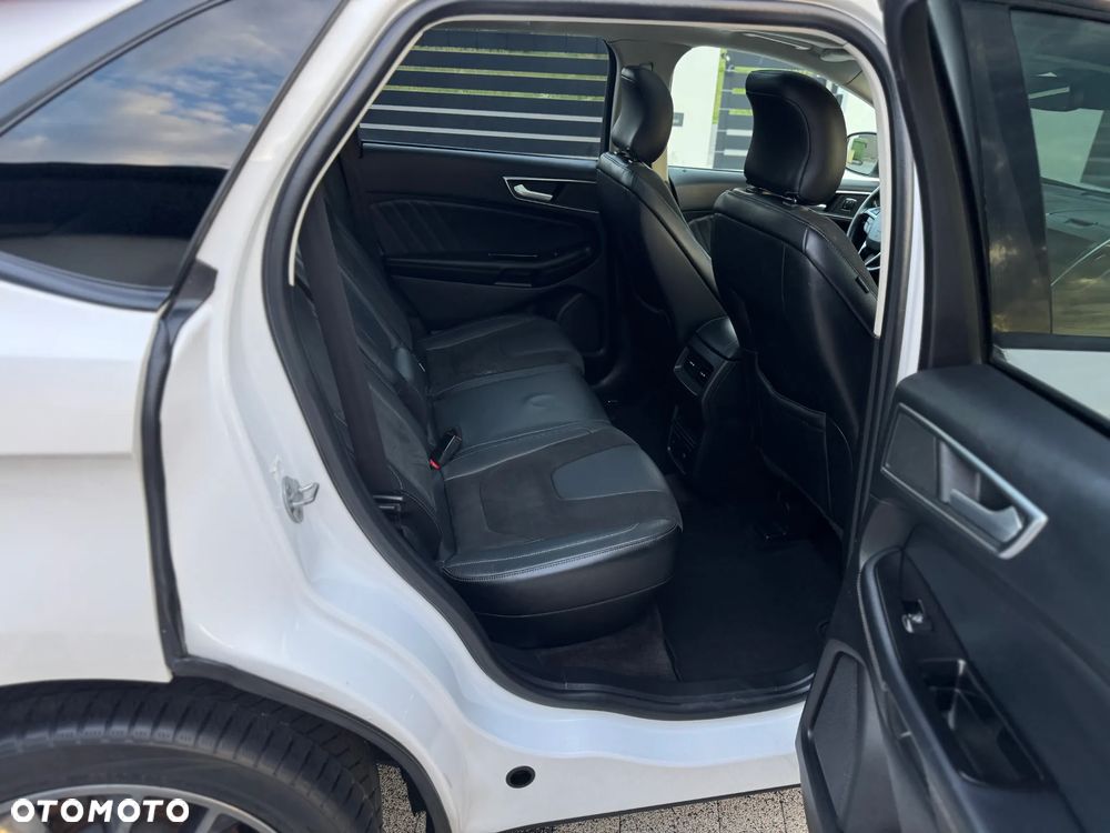 Ford Edge 2.0 TDCi Bi-Turbo 4x4 ST-LINE - 36