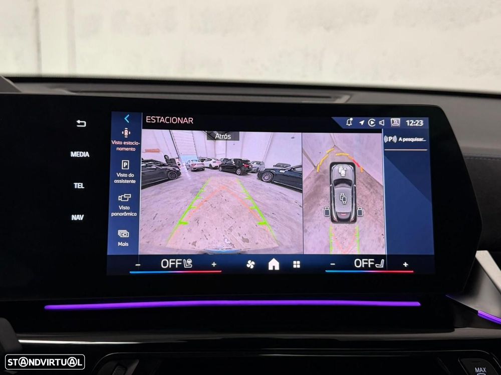 BMW iX2 eDrive20 Pack Desportivo M Pro - 32