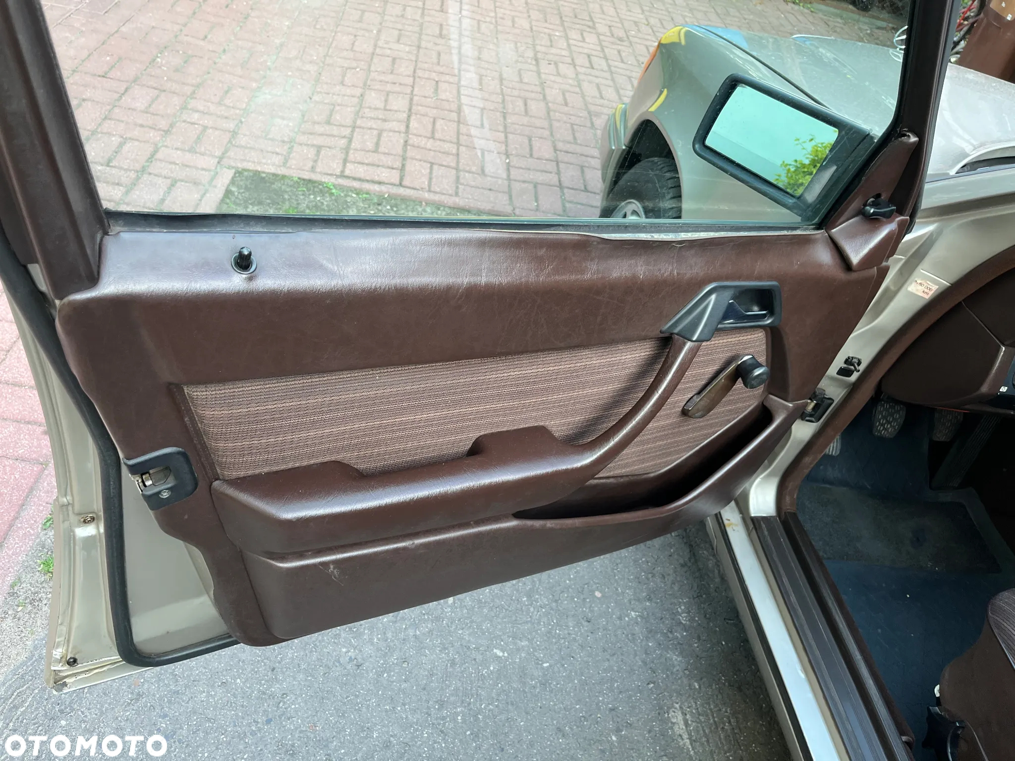 Mercedes-Benz W124 (1984-1993) - 31