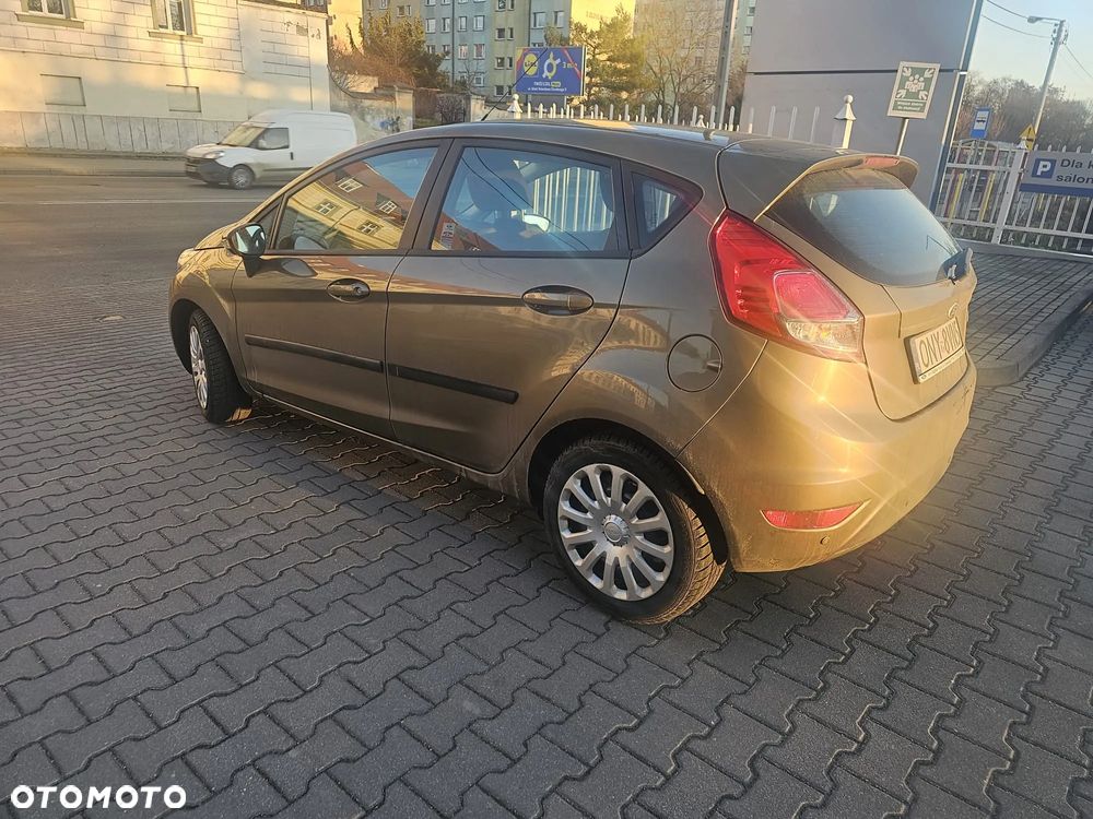 Ford Fiesta 1.25 Gold X EU5 - 4