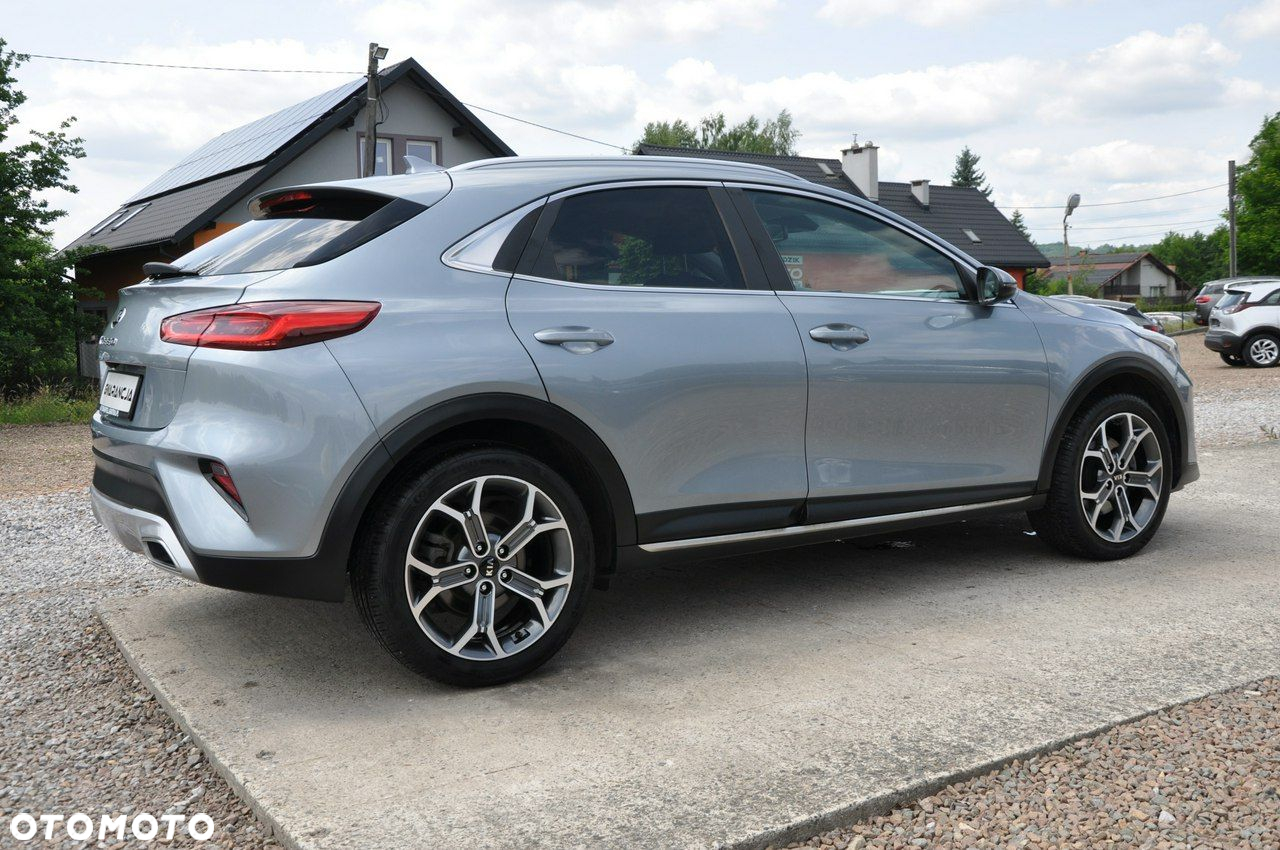 Kia XCeed 1.0 T-GDI L Business Line - 8
