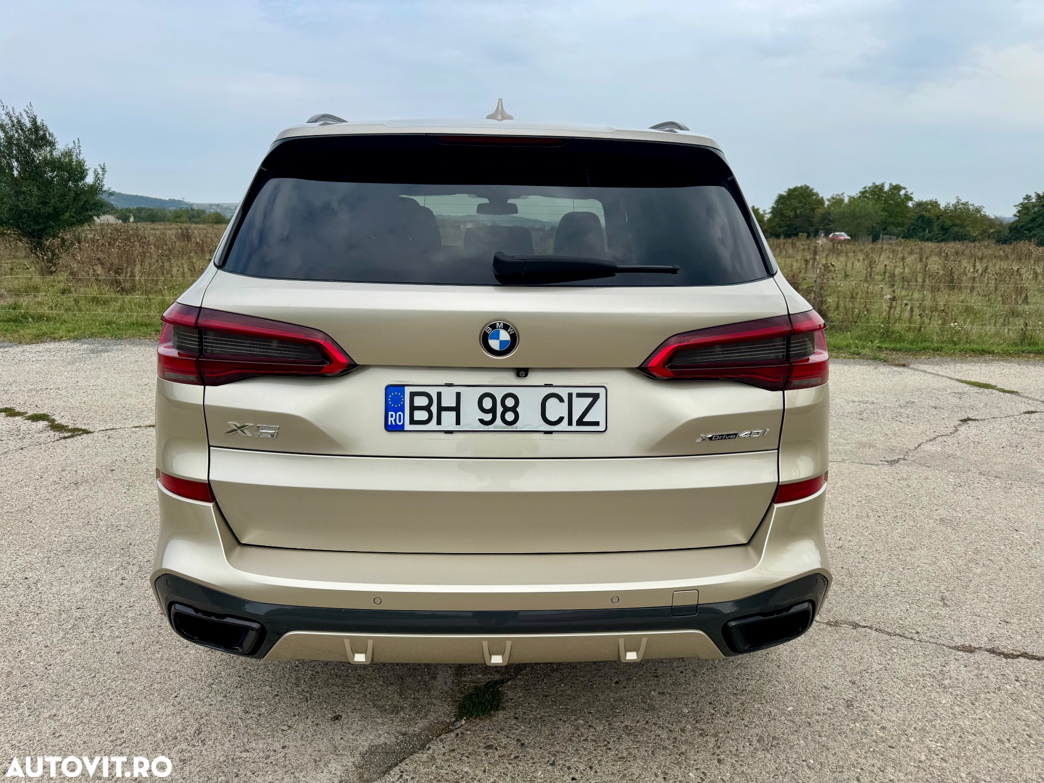 BMW X5 xDrive40i - 11