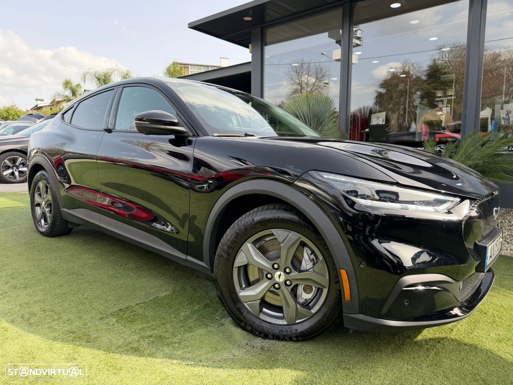 Ford Mustang Mach-E Alargada - 9