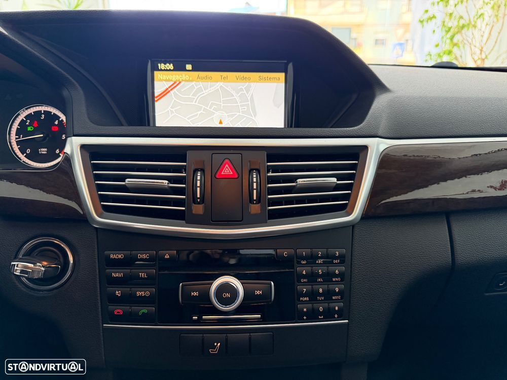 Mercedes-Benz E 220 CDi Classic BlueEfficiency - 16