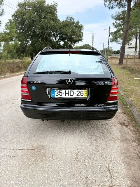 Mercedes-Benz C 220 T CDI Auto Avantgarde - 6