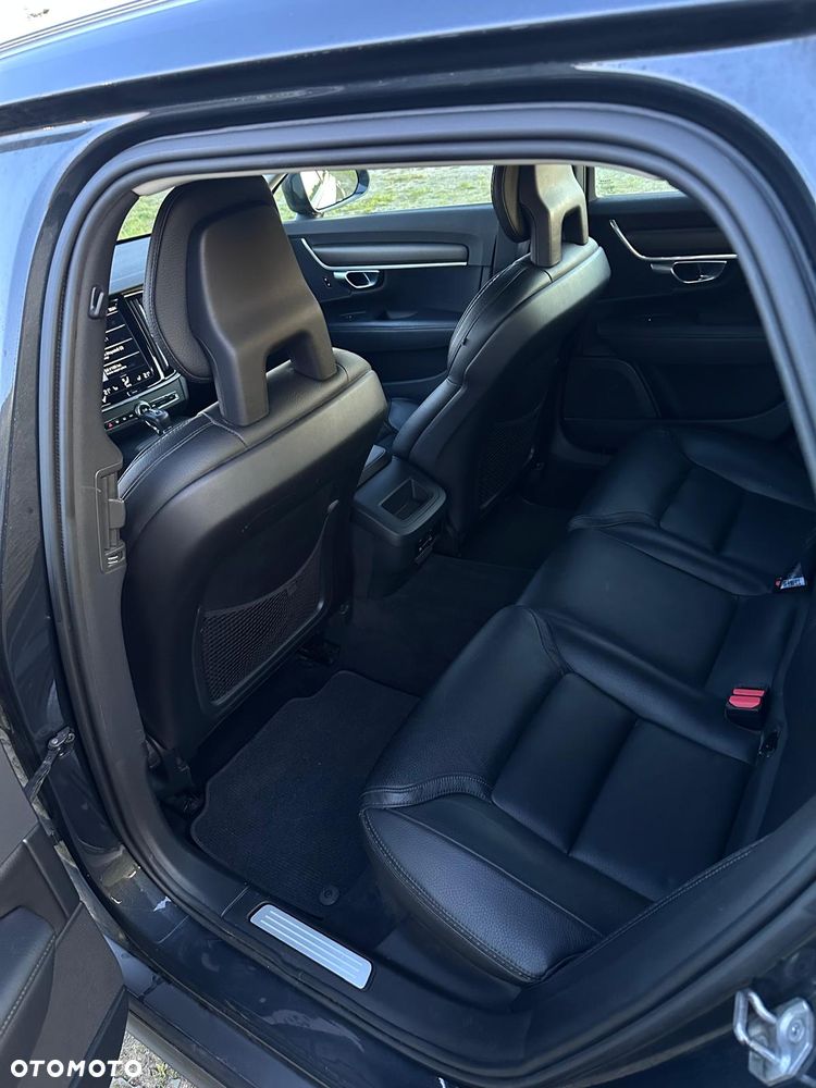 Volvo V90 D5 AWD Inscription - 34