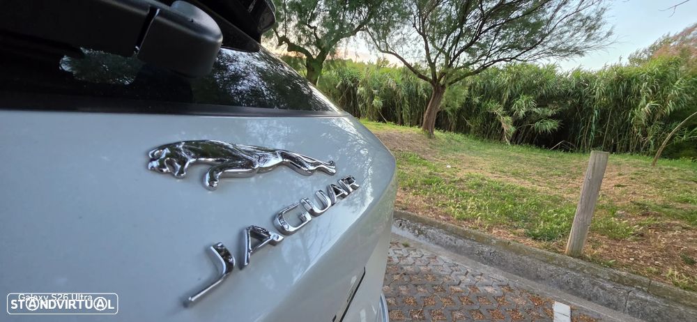 Jaguar F-Pace 2.0 i4D R-Sport Aut. - 10