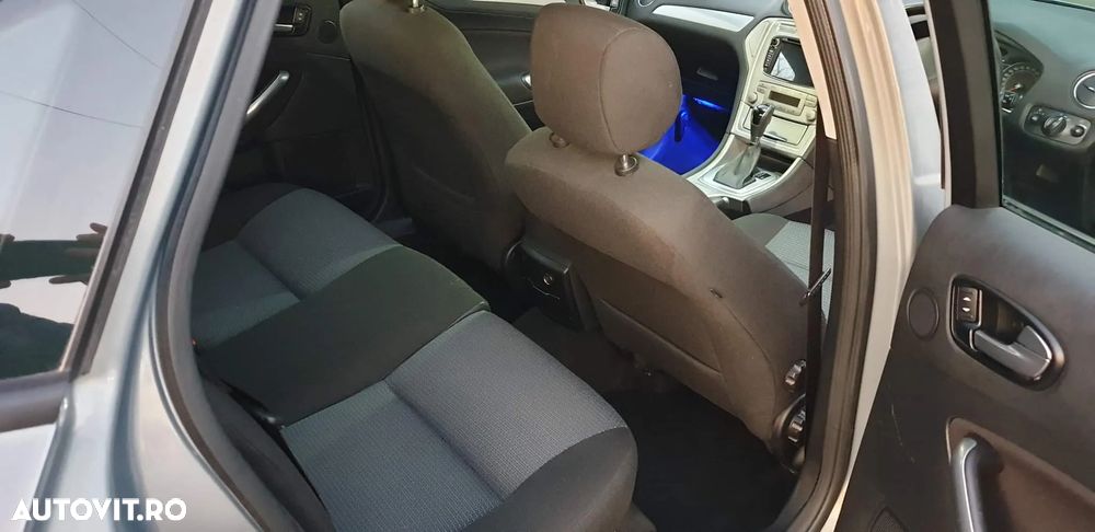 dezmembrez ford mondeo Mk4 2,0 diesel 96kw AZBA - 3