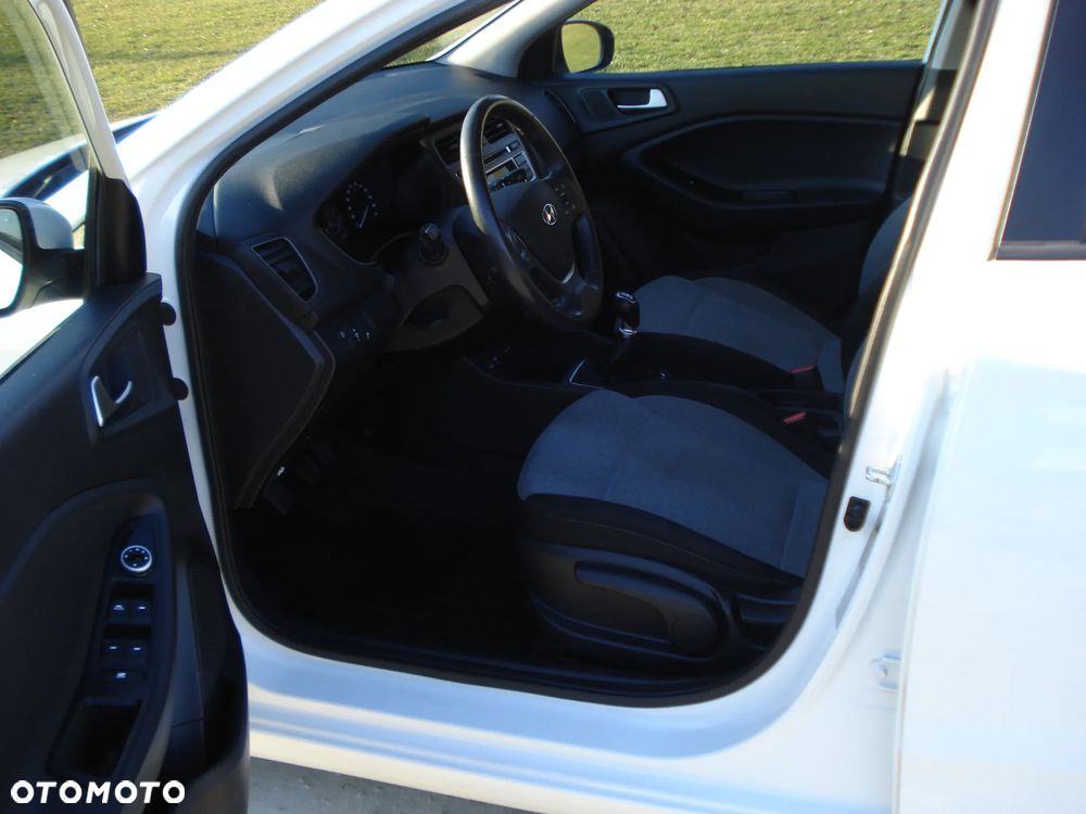 Hyundai i20 1.2 Comfort - 7