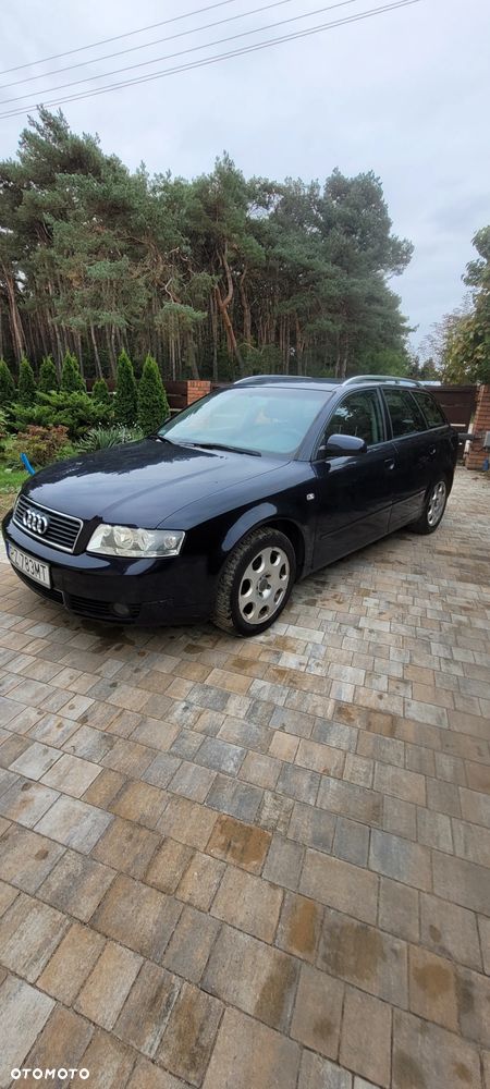 Audi A4 Avant - 4