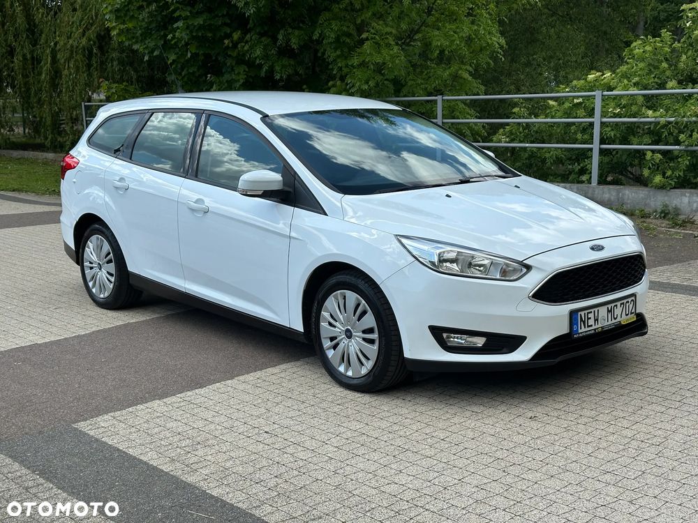 Ford Focus 1.5 TDCi ECOnetic 88g Start-Stopp-System Titanium - 2