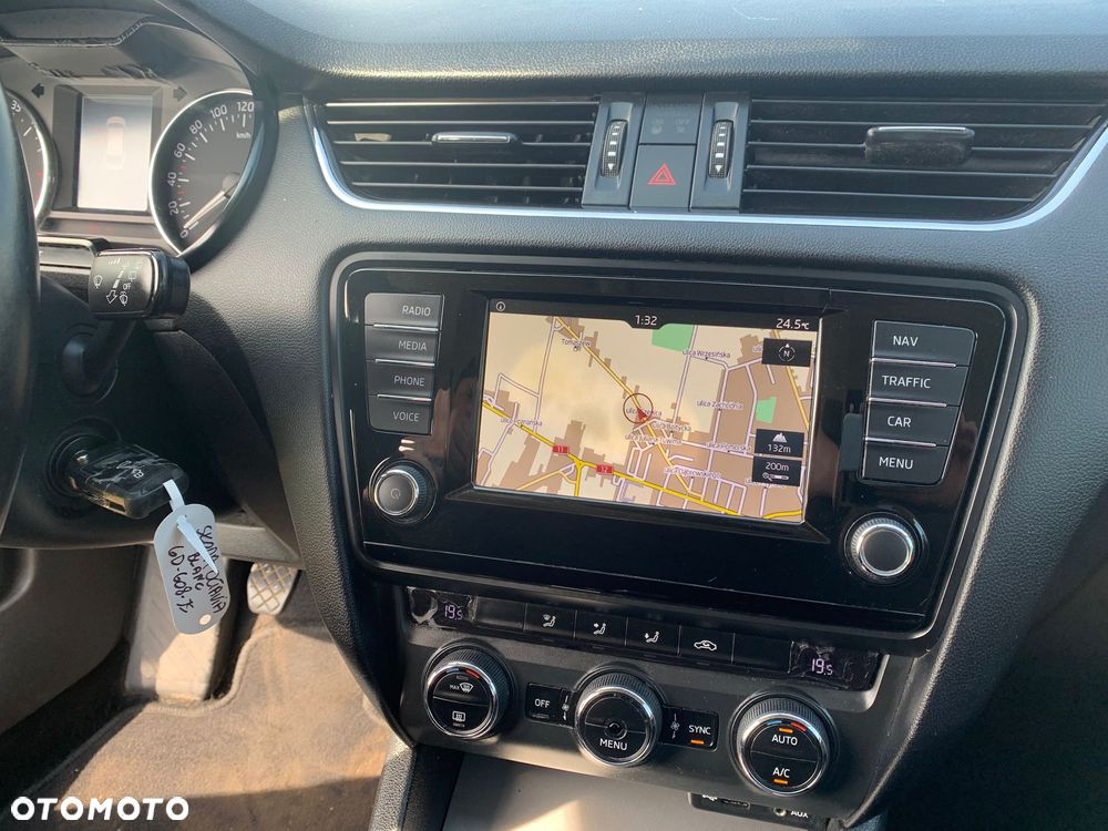 Skoda Octavia 1.6 TDI Active - 22