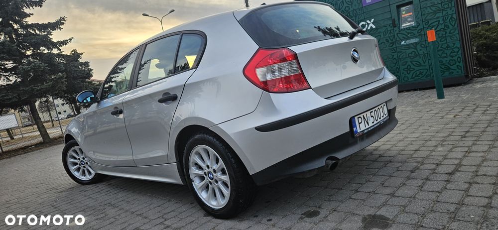 BMW Seria 1 - 16