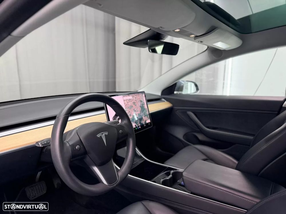 Tesla Model 3 Standard RWD Plus - 19