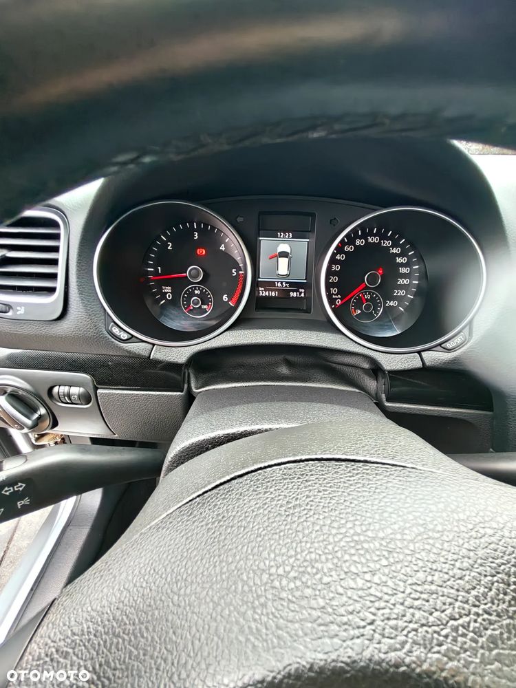 Volkswagen Golf 1.6 TDI Comfortline - 7