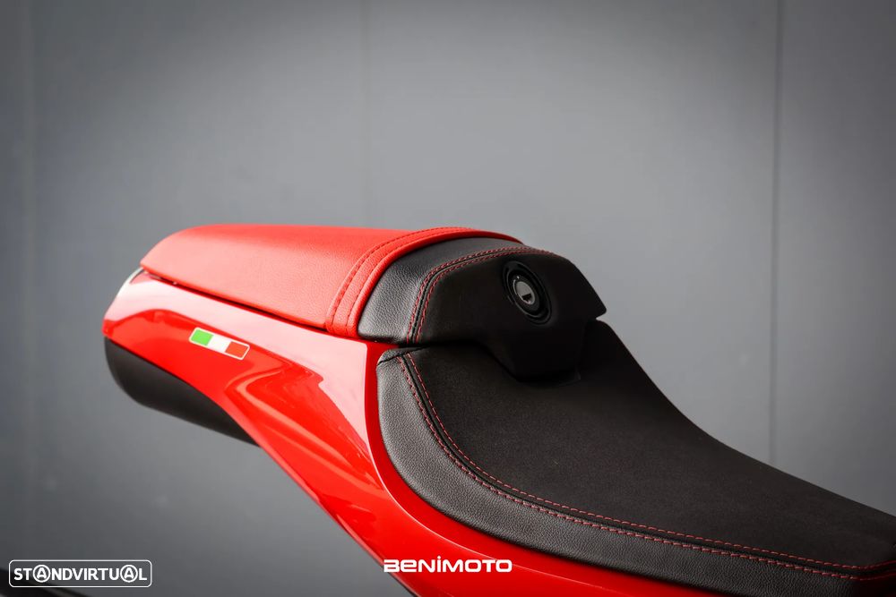 MV Agusta Superveloce S - 13