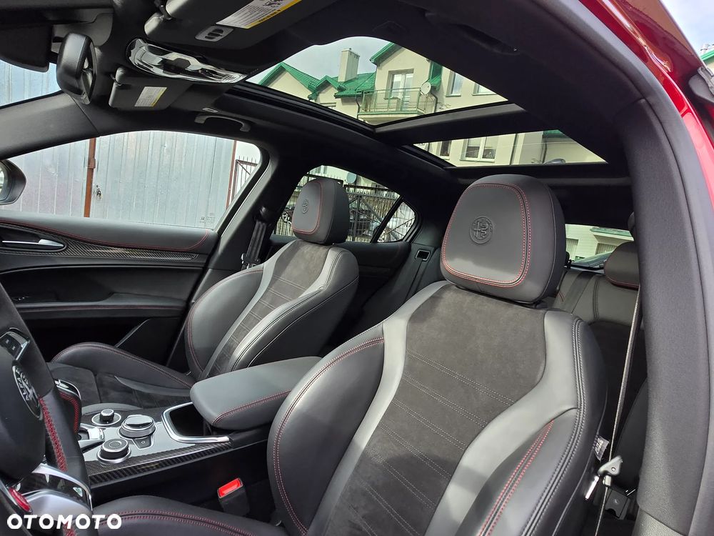 Alfa Romeo Stelvio 2.9 V6 Bi-Turbo Quadrifoglio Q4 - 23