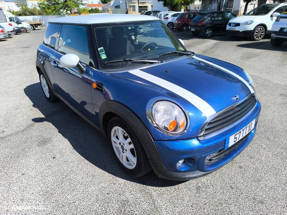 MINI 3 Portas One D - 2