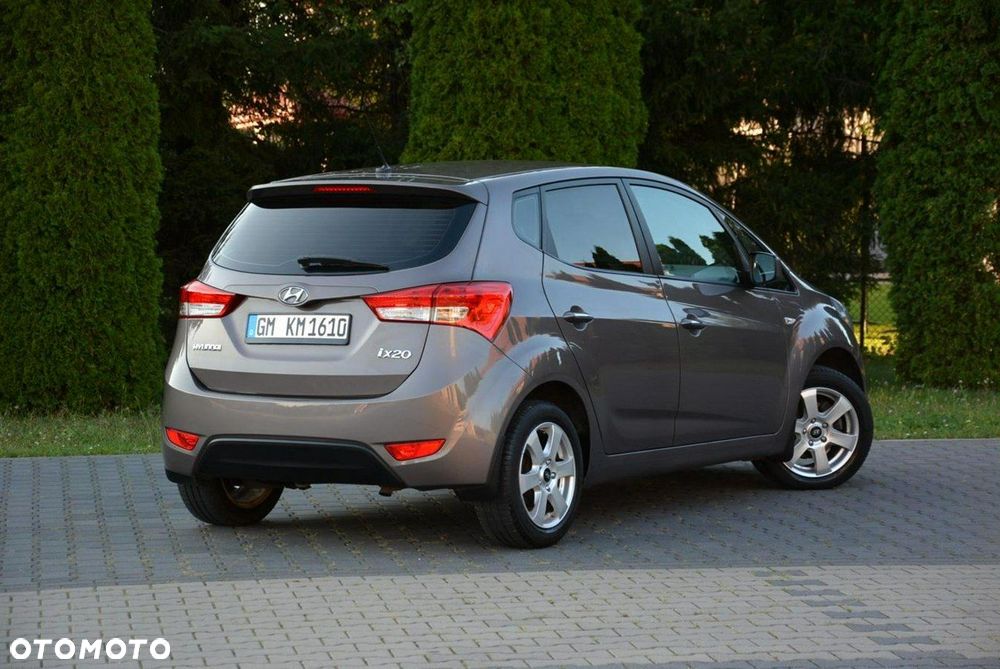 Hyundai ix20 - 13
