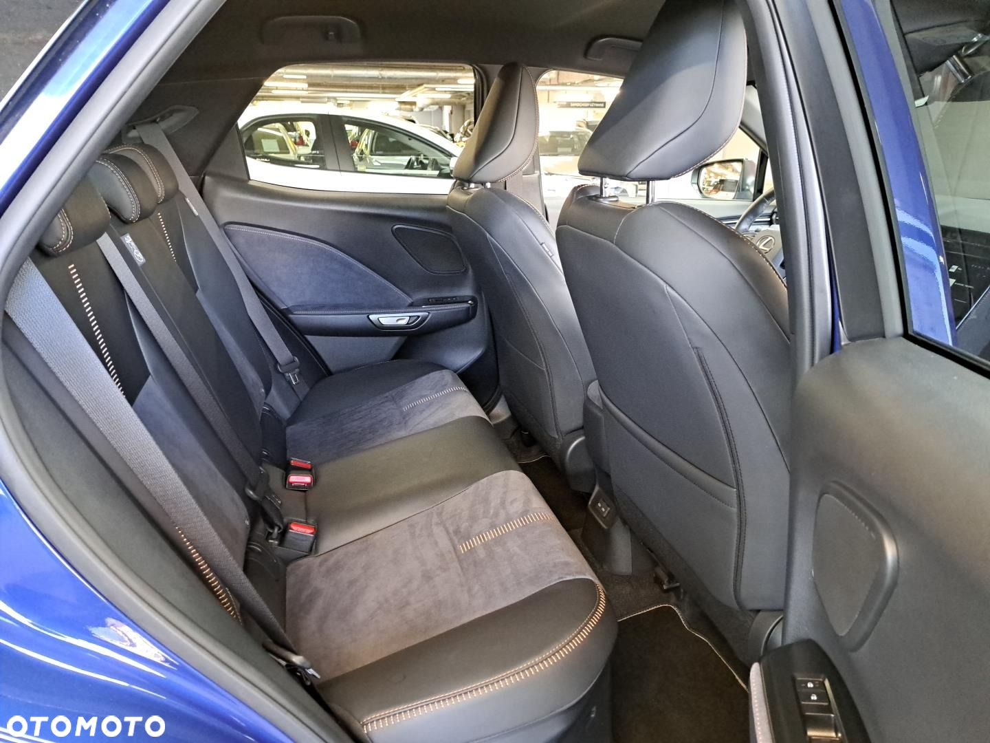 Lexus LBX 1.5 Hybrid Cool - 13