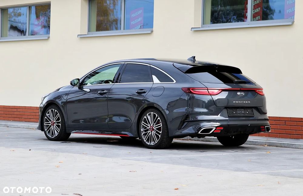 Kia ProCeed - 4