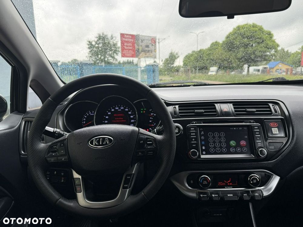 Kia Rio - 7