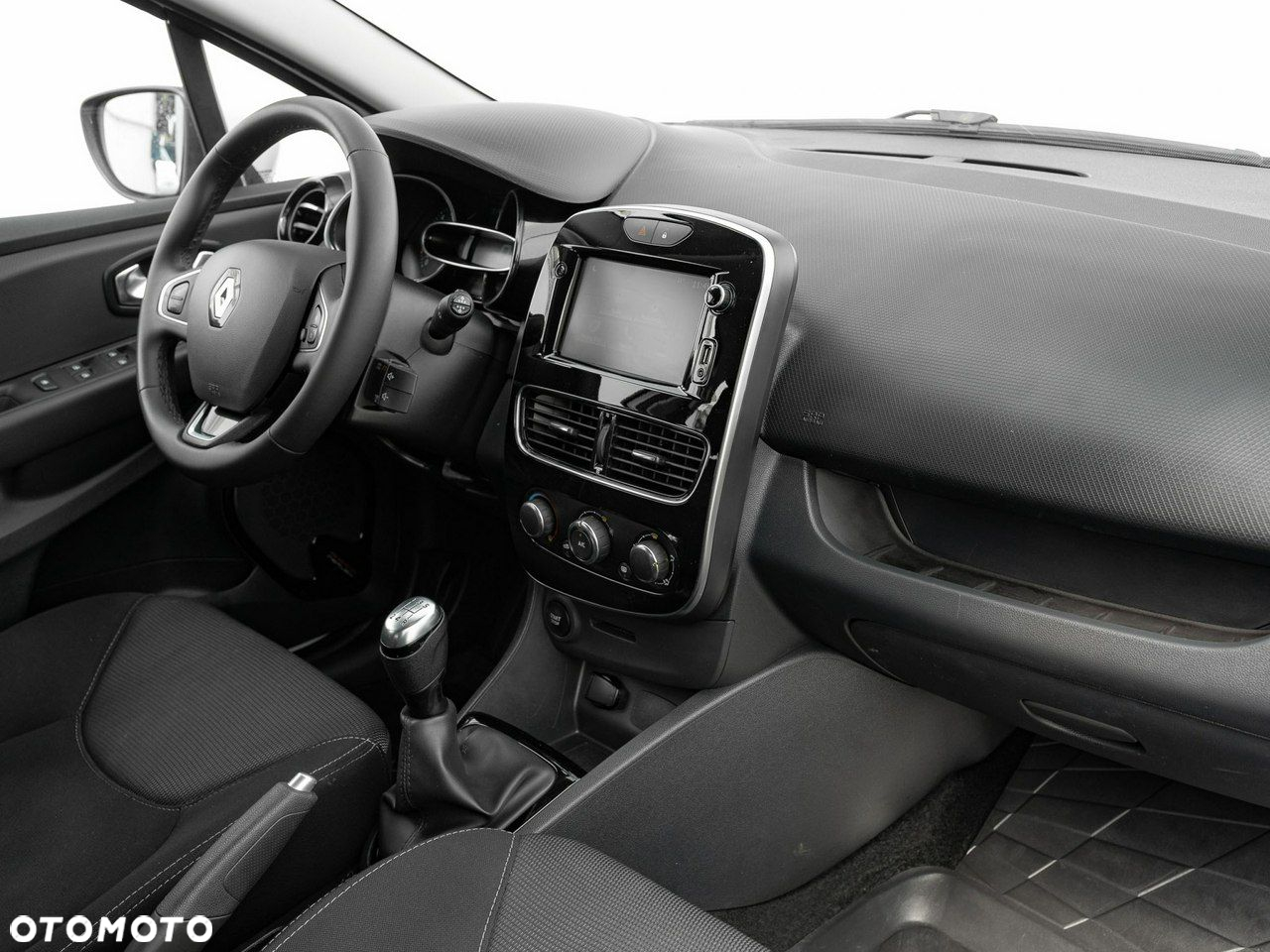 Renault Clio 0.9 Energy TCe Alize - 25