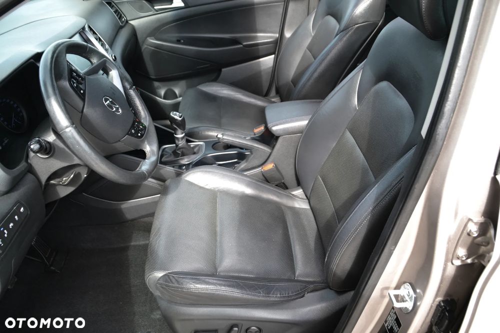Hyundai Tucson 1.6 Turbo 2WD Passion - 26