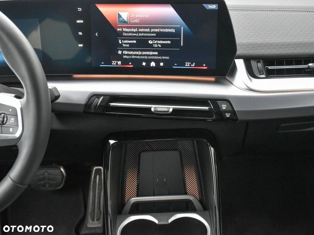 BMW iX2 eDrive20 66.5kWh M Sport Edition - 24