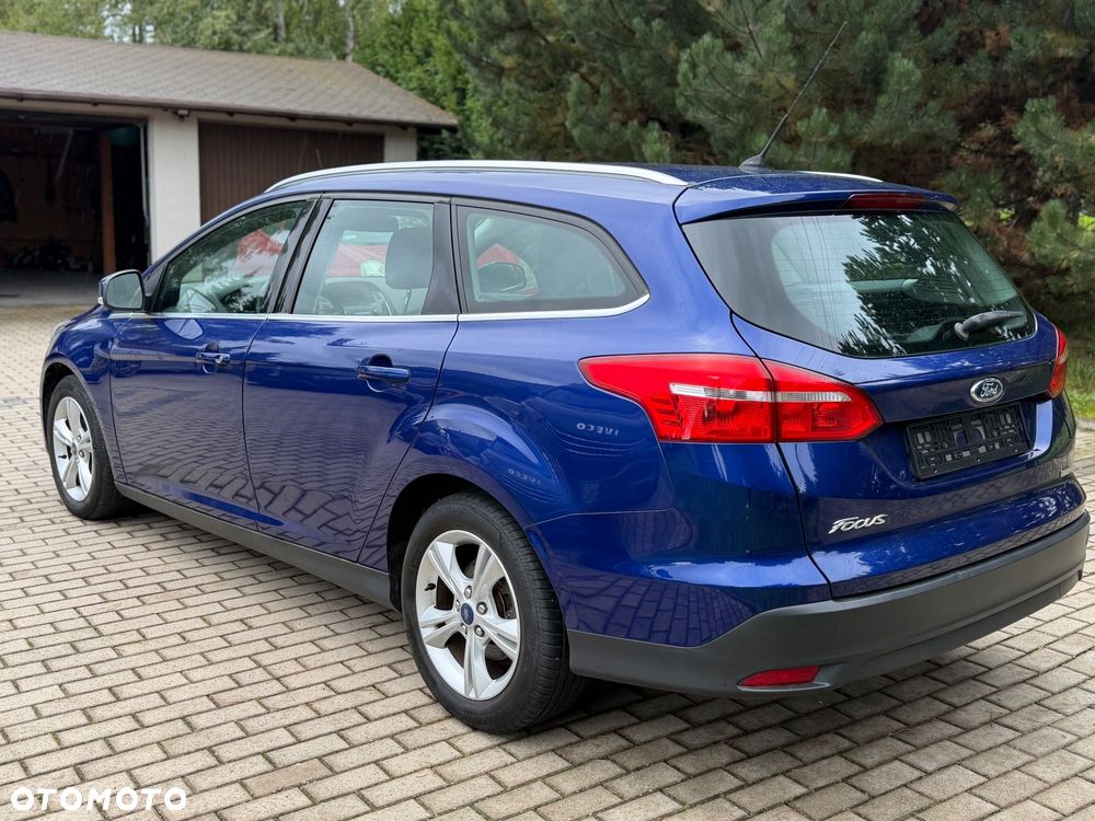 Ford Focus 1.0 EcoBoost Trend - 10