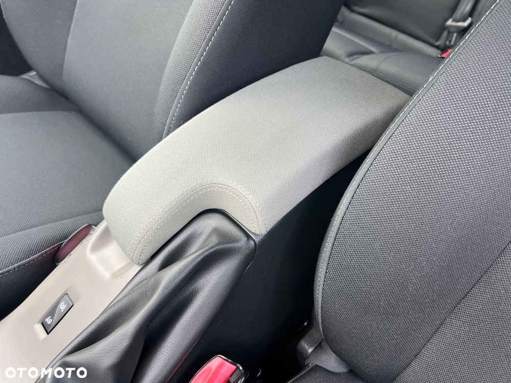 Renault Megane 1.6 16V 100 TomTom Edition - 17