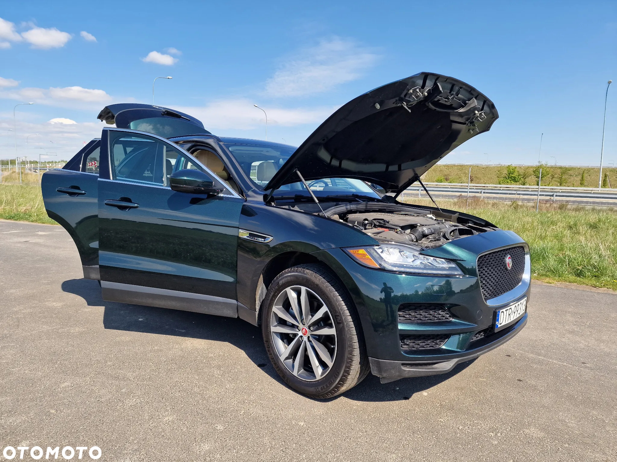 Jaguar F-Pace 35t AWD Prestige - 40