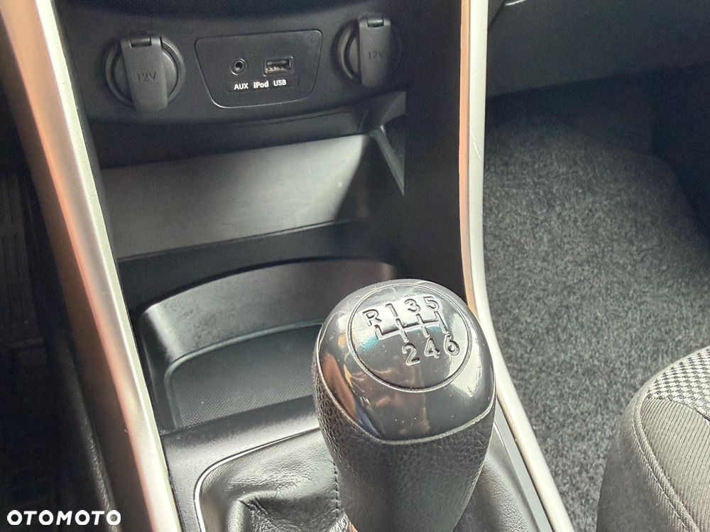 Hyundai i30 1.4 Premium - 32